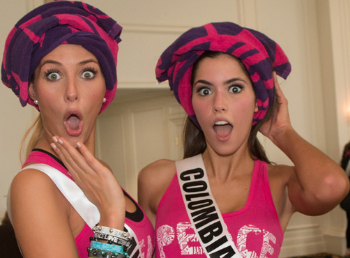 Loat anh 'ky quac' ve cac hoa hau hinh anh