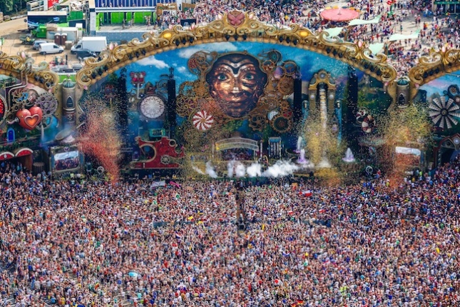 Tomorrowland tai Bi se la festival am nhac lon nhat 2015 hinh anh
