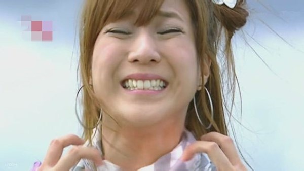 Chung Ý Đắc (Chung Gia Hân) trong Những vụ án kỳ lạ.