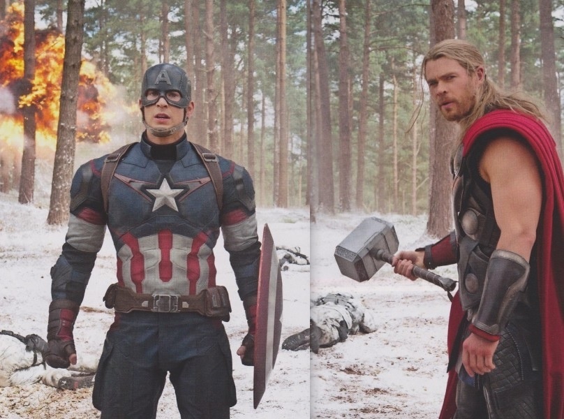Bên trong tạp chí, độc giả được thấy một số hình ảnh các thành viên nhóm Avengers như Captain America (Chris Evans), Thor (Chris Hemsworth) trong cuộc tấn công vào sào huyệt của nhóm HYDRA ở đoạn đầu phim.