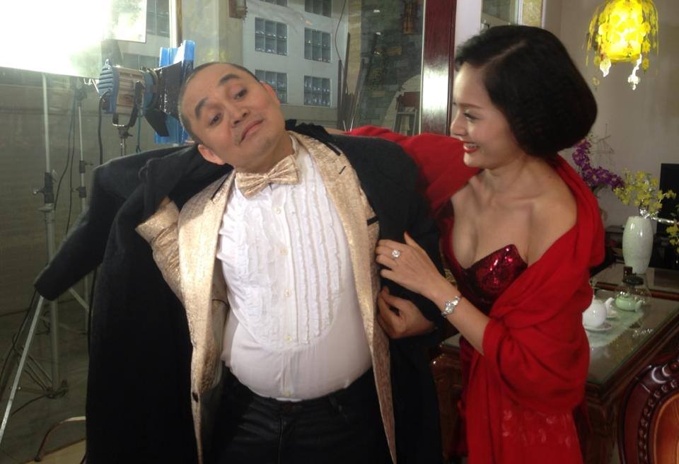 Xuan Hinh ke chuyen vao nham nha gai goa chong hinh anh