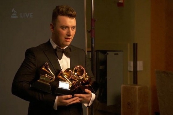 Sam Smith thang lon tai Grammy 2015 voi bon giai quan trong hinh anh