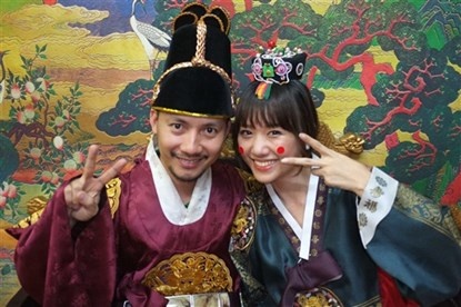 Nhung cap sao Vpop vuot qua 'loi nguyen showbiz' hinh anh