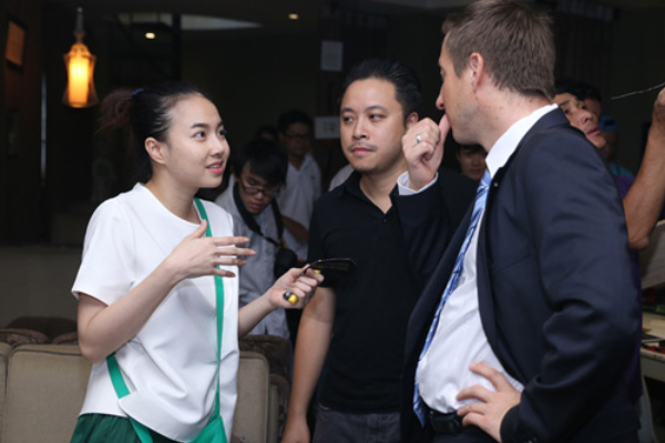 Bang chung Victor Vu va Dinh Ngoc Diep dang hen ho hinh anh
