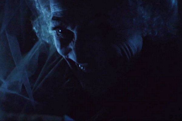 Trailer bo phim 'Insidious: Chapter 3' hinh anh