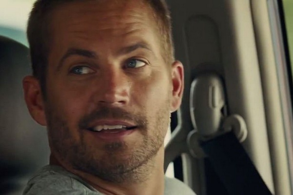 Bom tan ‘Fast & Furious 7’: Loi tam biet cho Paul Walker hinh anh