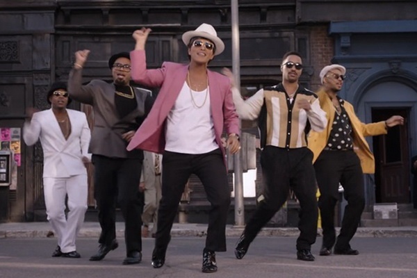 Ban hit ‘Uptown Funk!’ tiep tuc xac lap ky luc Billboard hinh anh