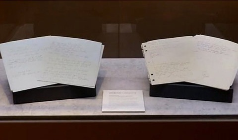 Hình ảnh bản viết tay phần lời ca khúc American Pie.