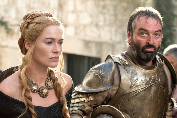 Bon tap dau ‘Tro choi vuong quyen’ mua 5 bi lot len mang hinh anh