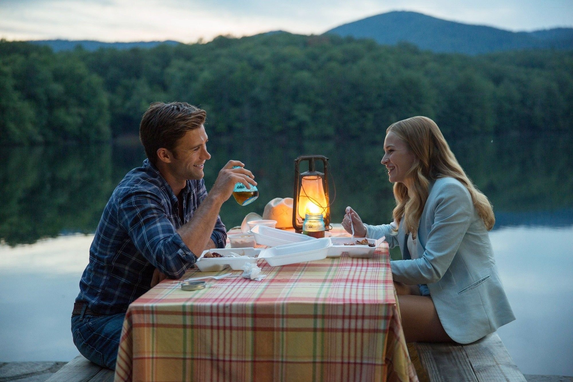 The Longest Ride là bộ phim thứ 10 được chuyển thể từ tiểu thuyết của Nicholas Sparks.