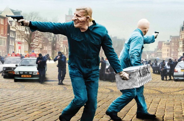 Vu bat coc doanh nhan noi tieng duoc tai hien tren man anh hinh anh