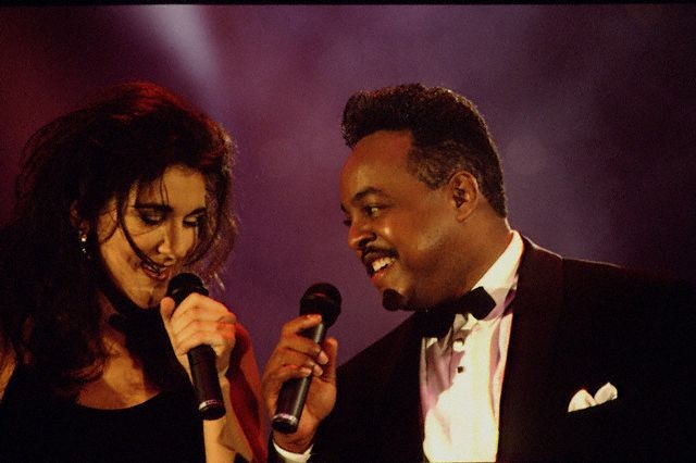 Celine Dion & Peabo Bryson - 'Beauty and the Beast' hinh anh