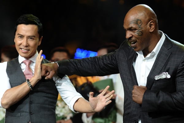 Chan Tu Dan va Mike Tyson trinh lang ‘Diep Van 3’ hinh anh