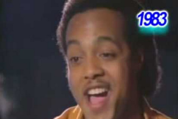 Peabo Bryson & Roberta Flack - 'Tonight, I Celebrate My Love for You' hinh anh