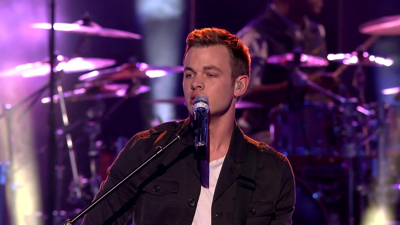 Clark Beckham - 'Earned It (Fifty Shades of Grey)' hinh anh