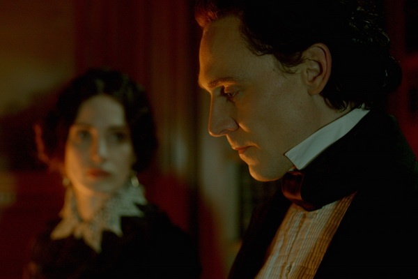 Trailer bo phim 'Crimson Peak' hinh anh