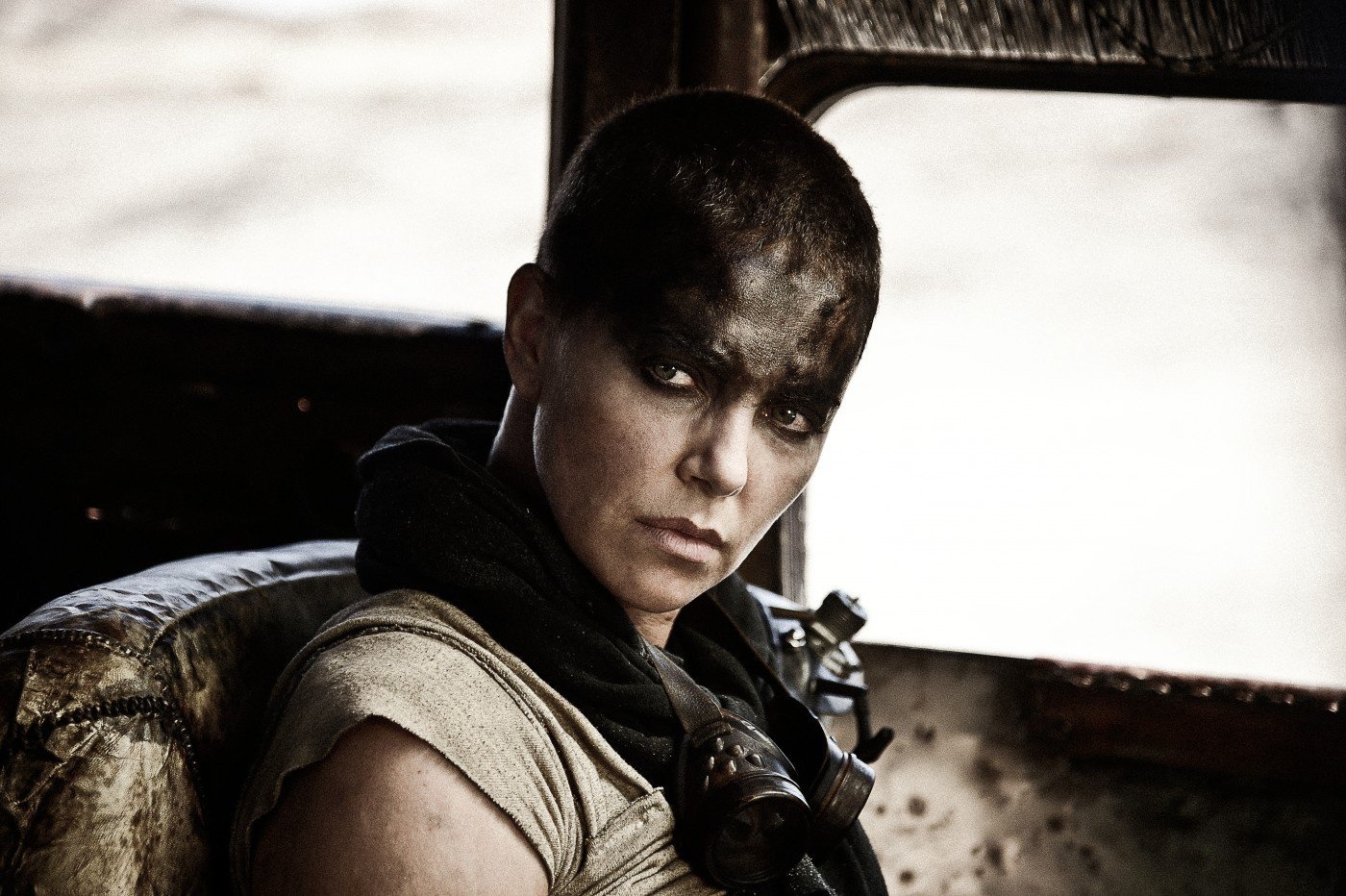 ‘Mad Max: Fury Road’ ap dao tai nhieu phong ve quoc te hinh anh