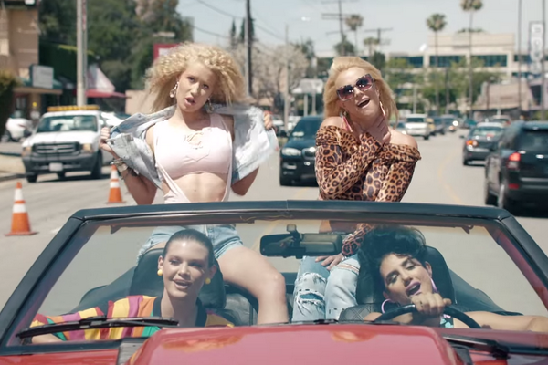 ‘Pretty Girls’ - Man tro lai that vong cua Britney Spears hinh anh