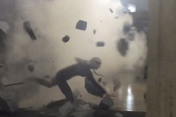 Taylor Swift khoe canh tai nan tren truong quay ‘Bad Blood' hinh anh