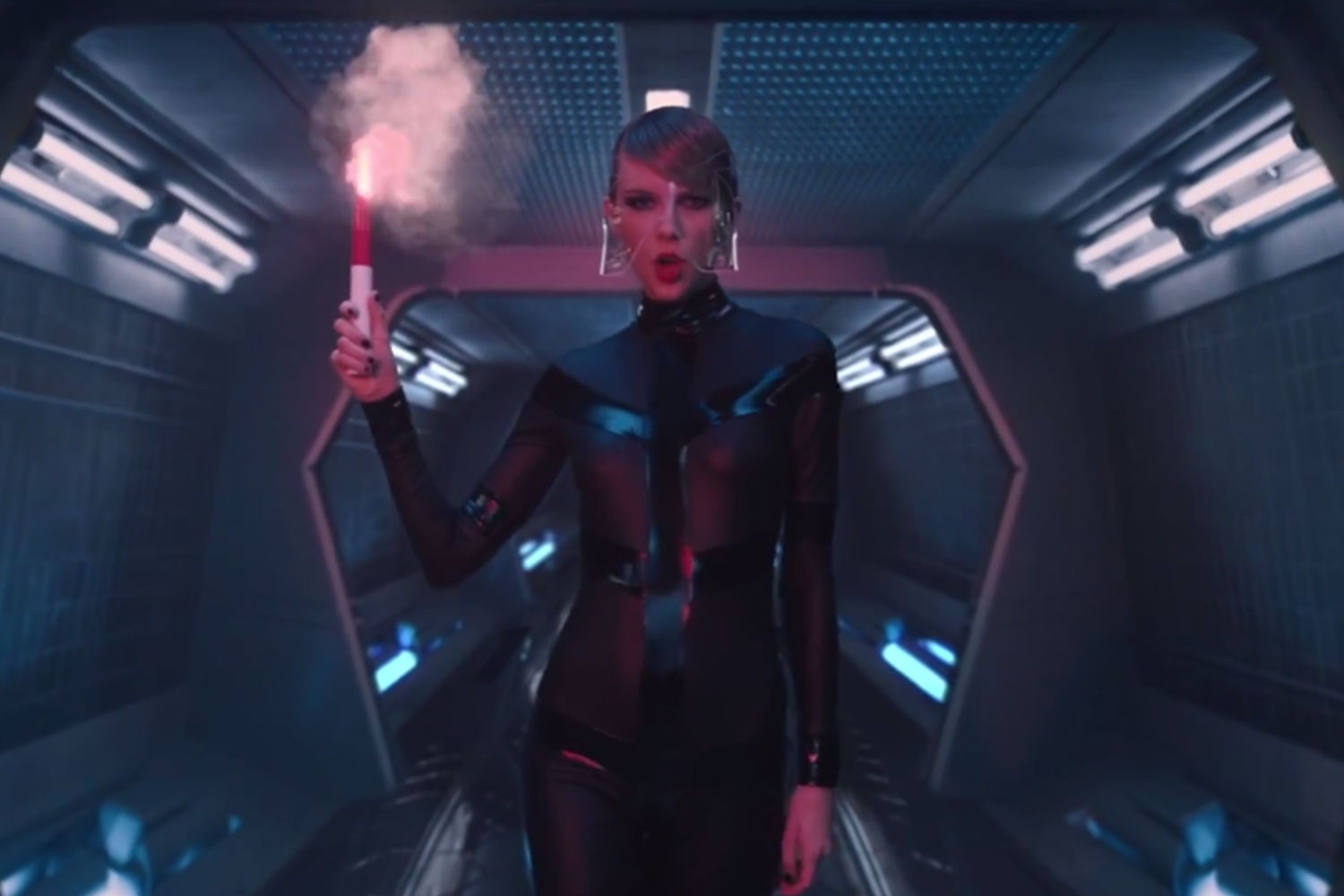 Taylor Swift muon do shop nguoi lon de quay ‘Bad Blood’ hinh anh