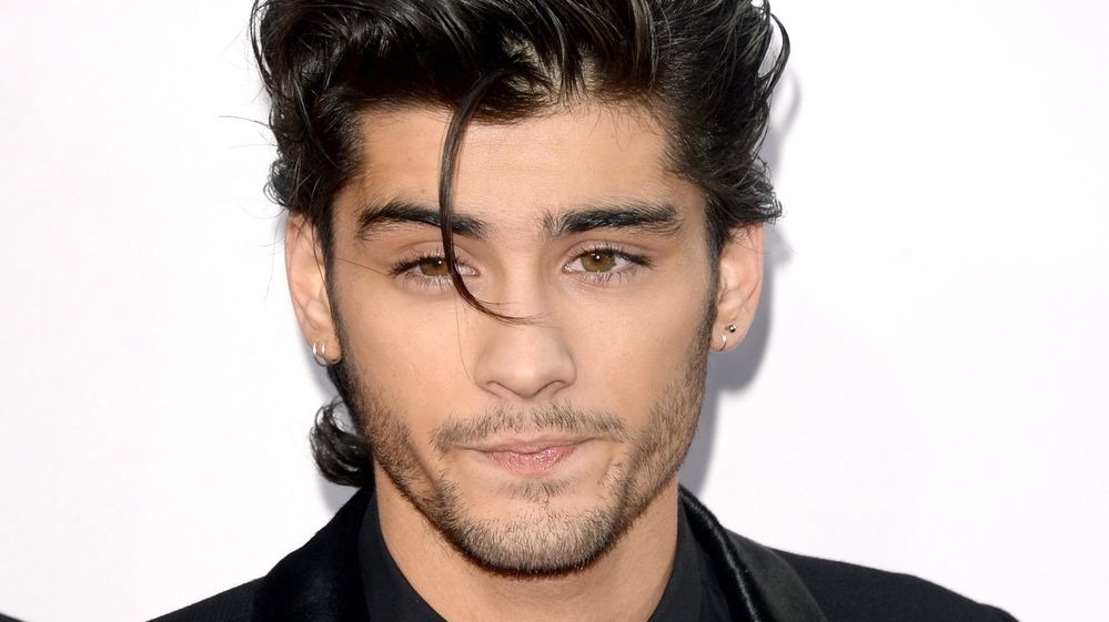 Zayn Malik ganh dua voi One Direction tai Teen Choice Awards hinh anh
