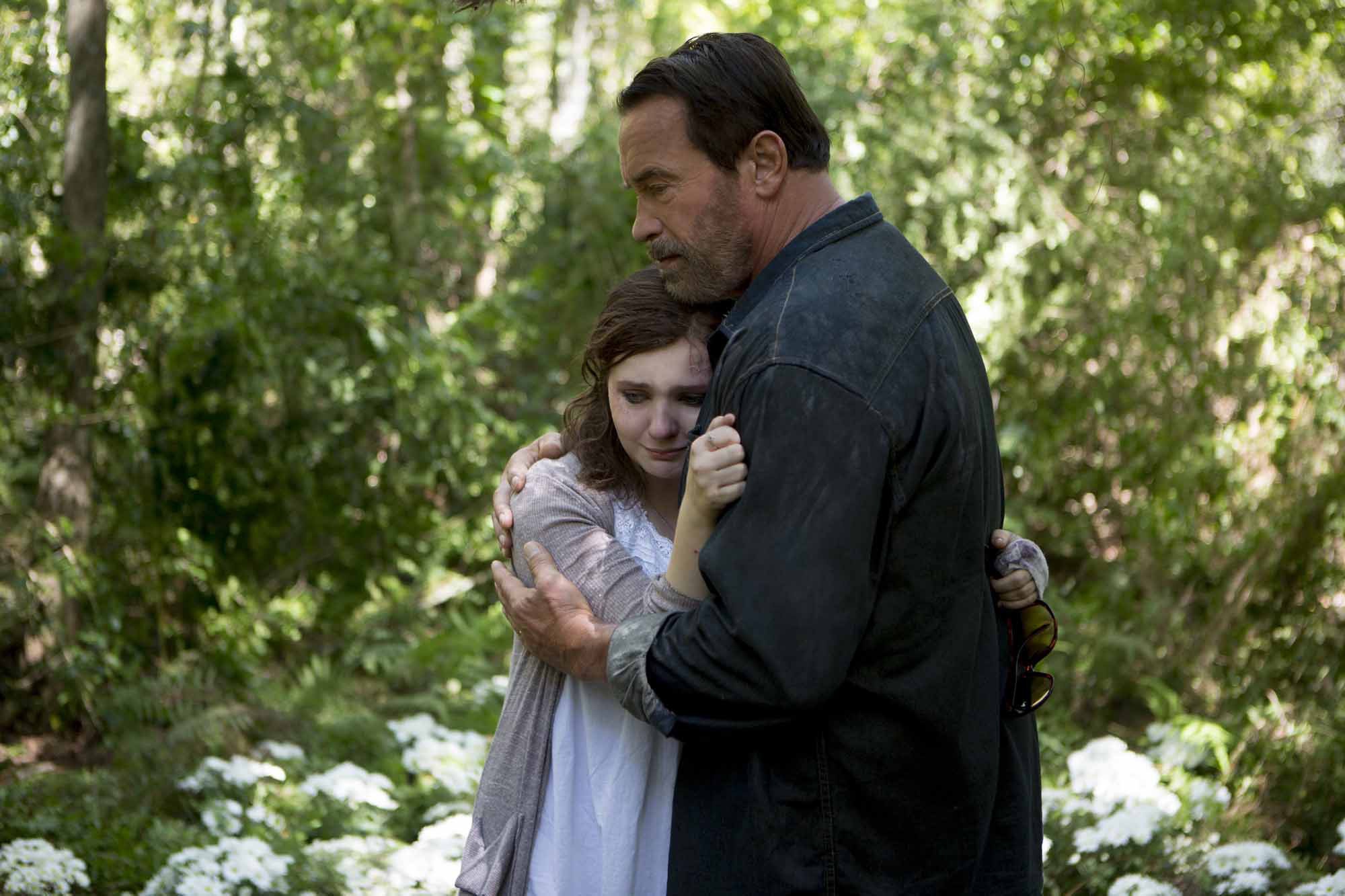 Arnold Schwarzenegger sắm vai một người cha thương con, sẵn sàng làm tất cả