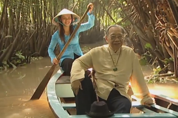 Giao su Tran Van Khe: 'Nguoi tinh lon nhat la am nhac' hinh anh
