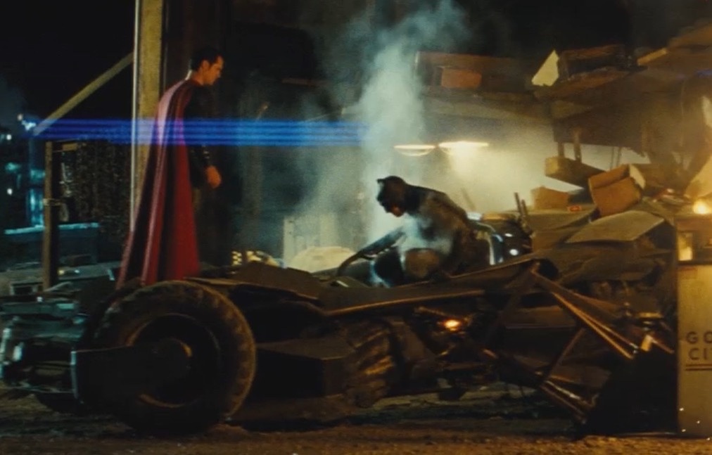 Trailer moi sieu bom tan 'Batman v Superman: Dawn of Justice' hinh anh