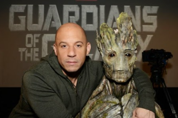 Vin Diesel chinh thuc tro lai trong ‘Ve binh dai ngan ha 2’ hinh anh