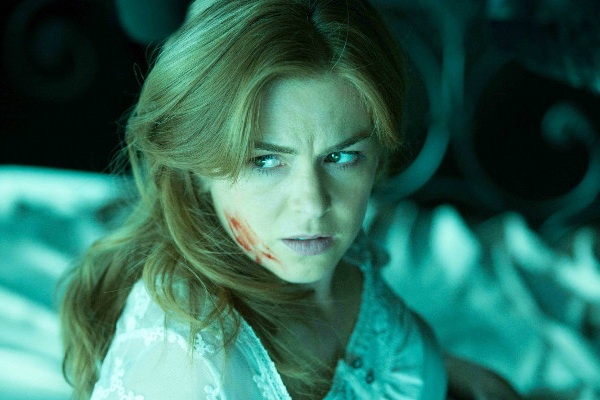 Trailer bo phim 'Diem bao kinh hoang' hinh anh