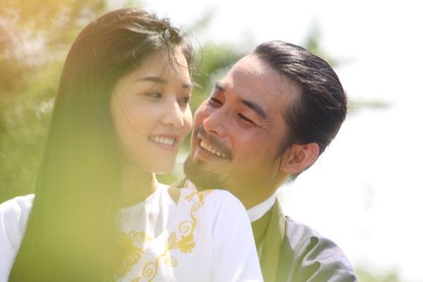 'My nhan' vuot qua scandal phuc trang in hinh vua su tu hinh anh