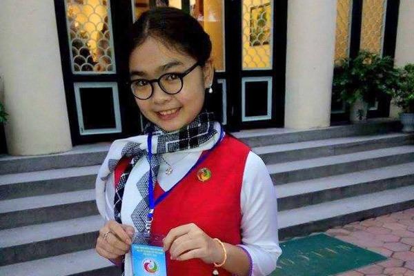 Thien Nhan vui mung nhan bang khen tai Dai hoi tai nang tre hinh anh