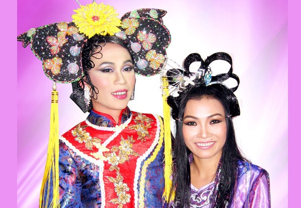 Hoai Linh: Dong hai nhieu vi can tien xay nha tho to hinh anh