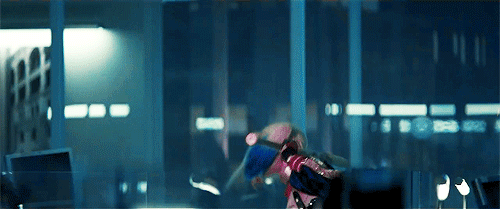 Trailer dau tien bom tan 'Biet doi tu sat' hinh anh