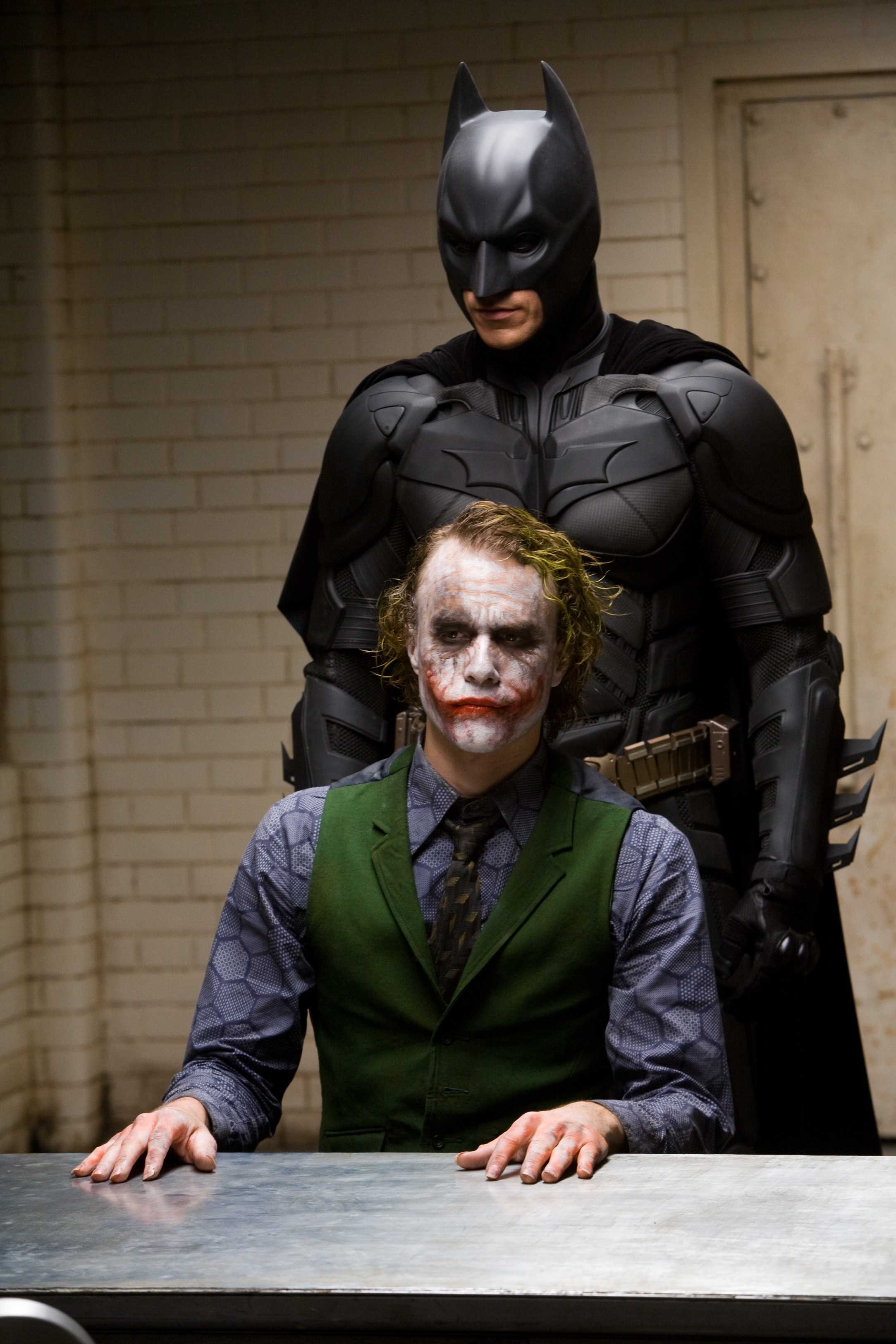 Christian Bale chê vai Batman của mình ảnh 1 Christian Bale che vai Batman cua minh anh 1