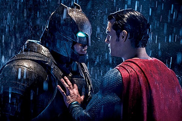 ‘Batman v Superman’ nham thu 300 trieu USD tuan ra mat hinh anh