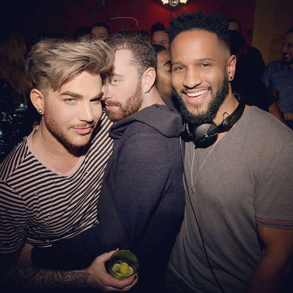 Adam Lambert phủ nhận cặp với Sam Smith ảnh 1 Adam Lambert phu nhan cap voi Sam Smith anh 1
