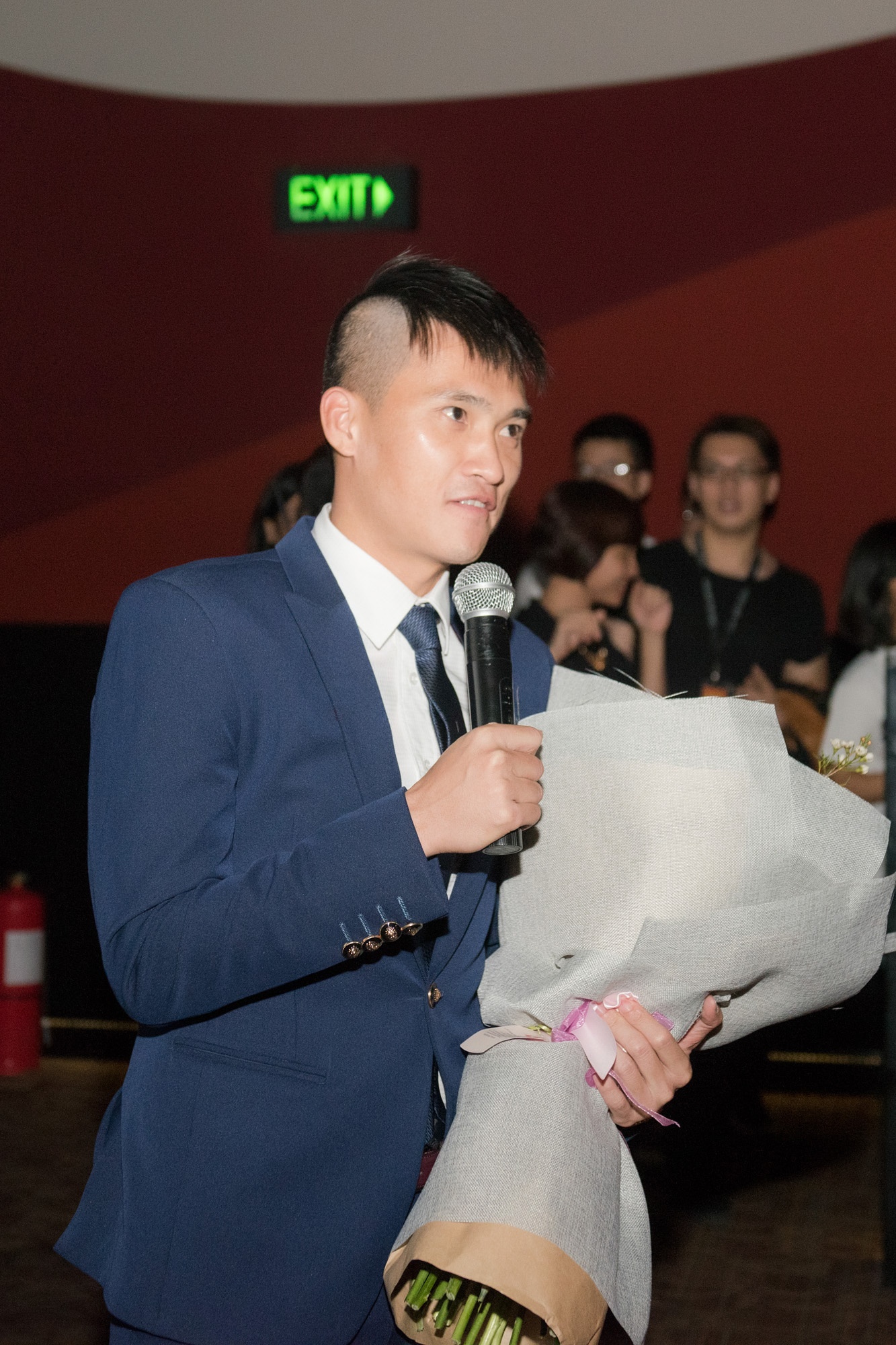 Công Vinh đóng phim của Thủy Tiên ảnh 3 Cong Vinh dong phim cua Thuy Tien anh 3