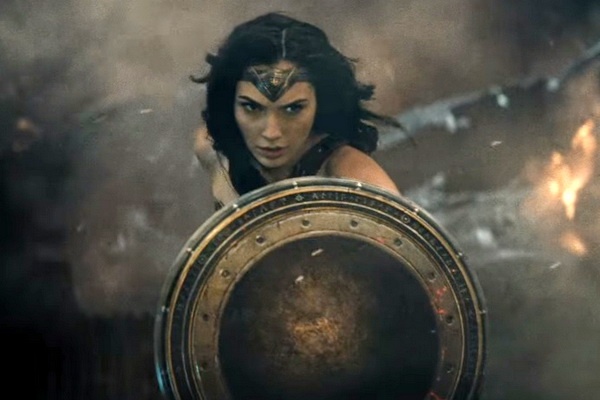 ‘Wonder Woman’ ra rap som hon du kien hinh anh