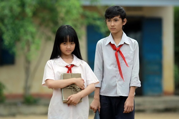 Canh dieu vang 2015: ‘Hoa vang co xanh’ khong co doi thu hinh anh
