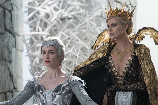 Dan my nhan hang A giup cuu van ‘Cuoc chien mua dong’ hinh anh