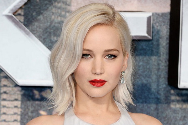 Jennifer Lawrence sam vai doanh nhan nganh y gay tranh cai hinh anh