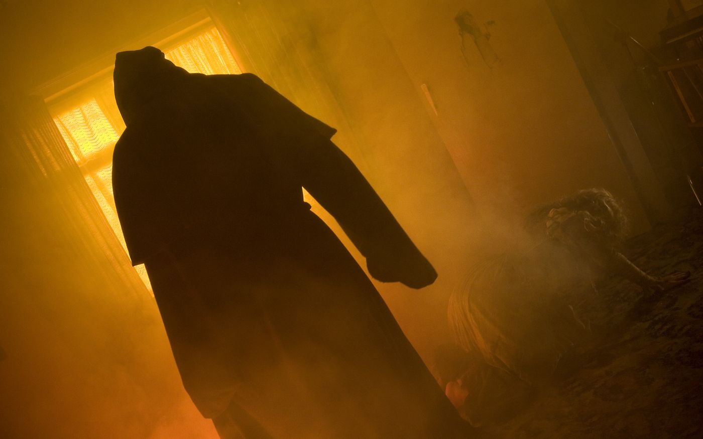 nha ma tren phim anh 5