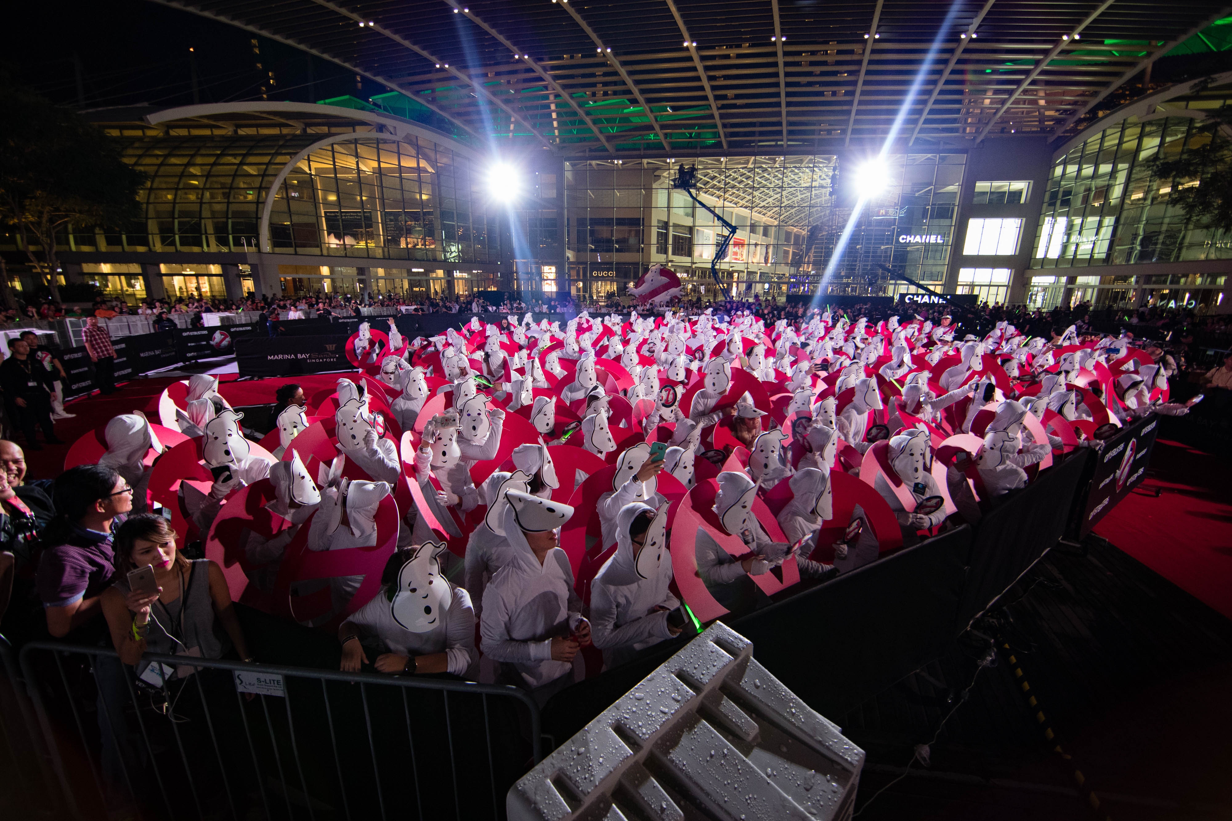 ra mat phim Biet doi san ma tai Singapore anh 3