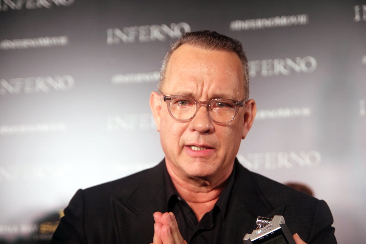 Tom Hanks muon khan gia xem ‘Hoa nguc’ va nghi ve tuong lai hinh anh