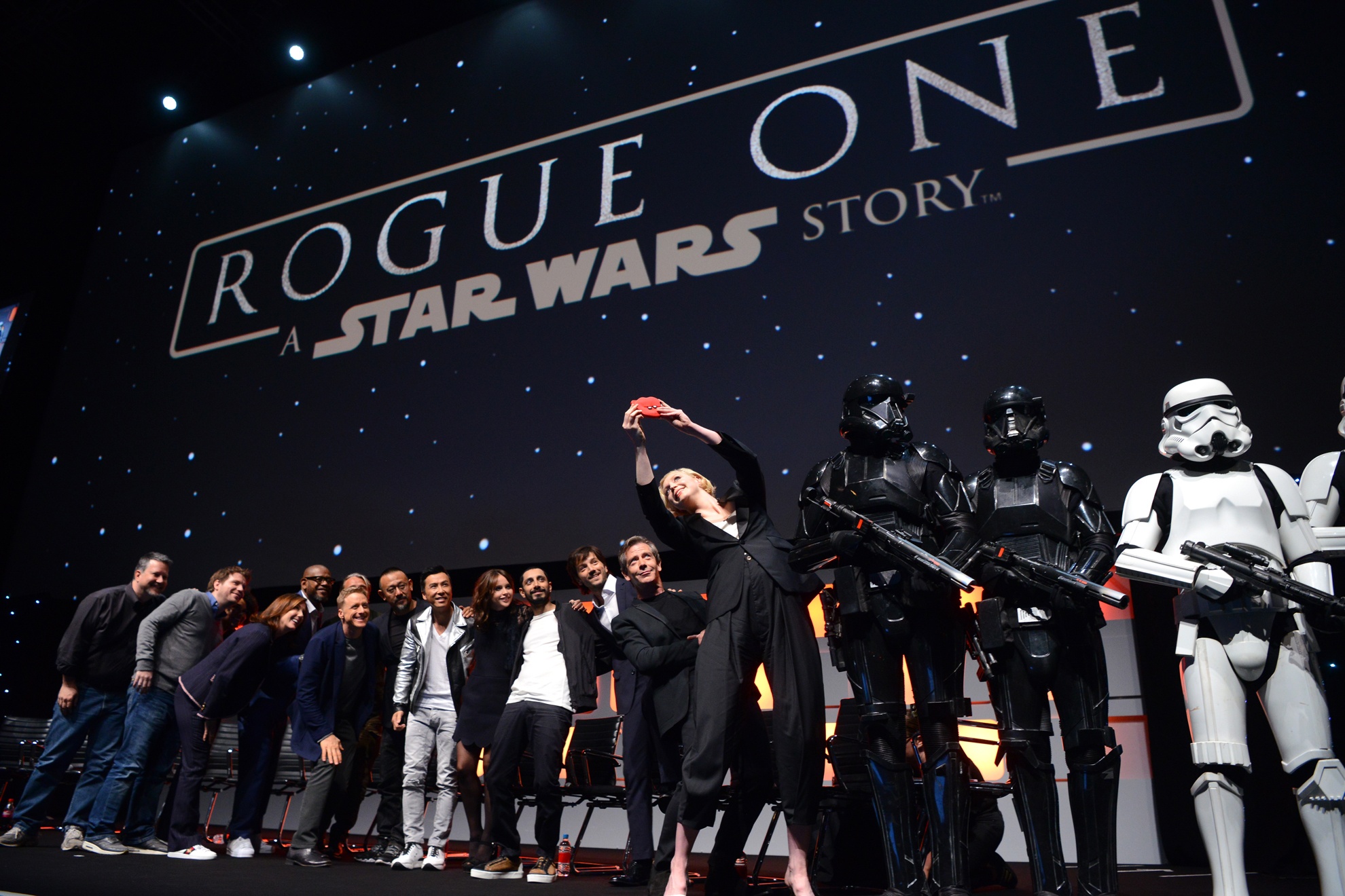 ra mắt phim Rogue One ảnh 15 ra mat phim Rogue One anh 15