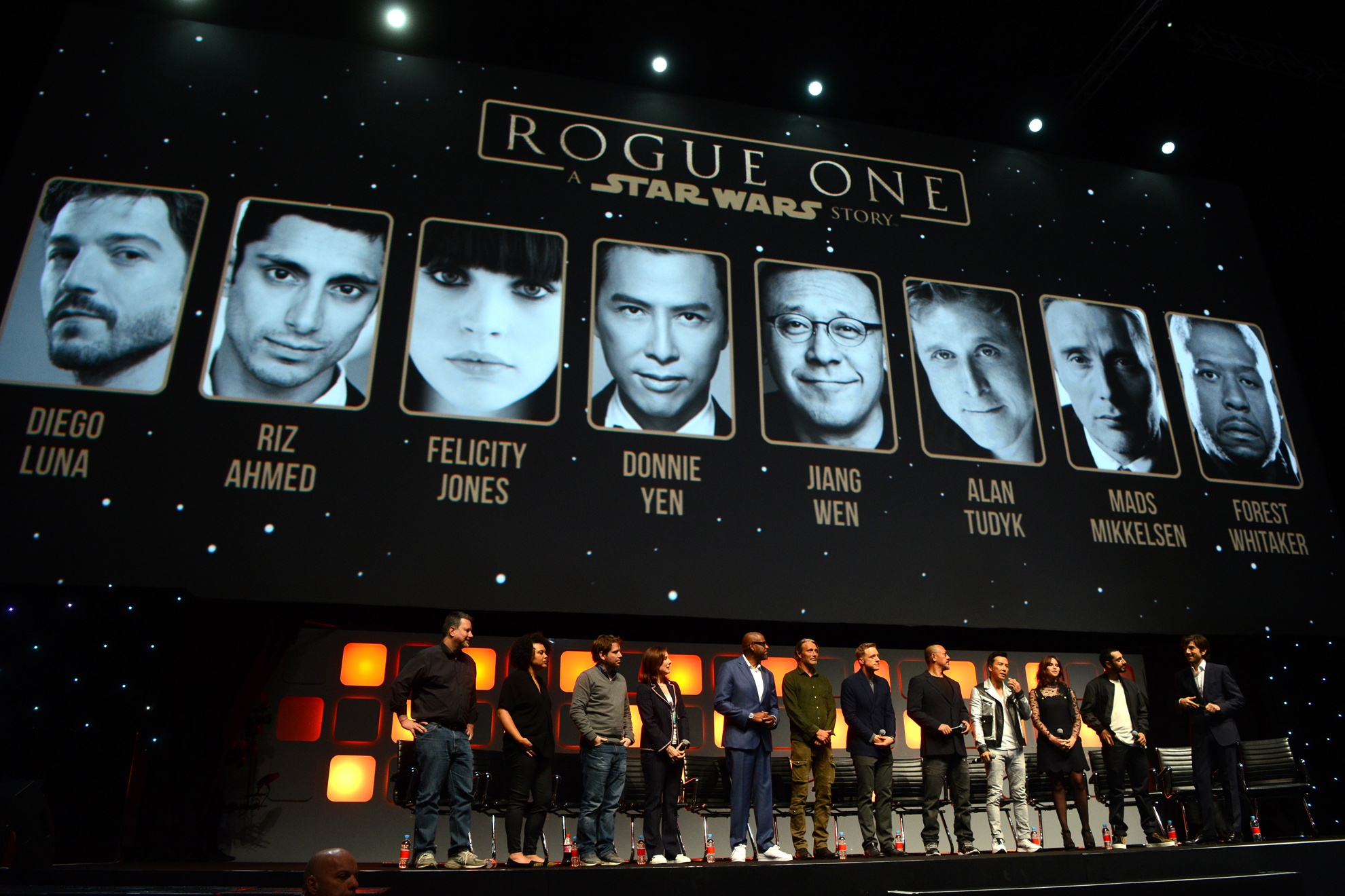 ra mắt phim Rogue One ảnh 1 ra mat phim Rogue One anh 1