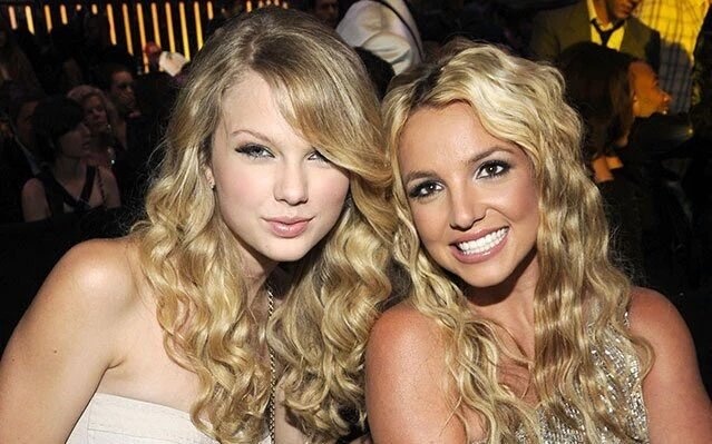 Britney Spears quen la da gap Taylor Swift hinh anh