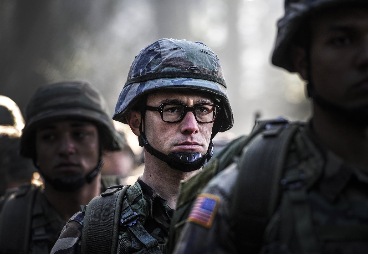 giới thiệu phim Mật vụ Snowden ảnh 3 gioi thieu phim Mat vu Snowden anh 3