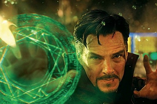 Benedict Cumberbatch suyt mat vai sieu anh hung Marvel hinh anh